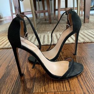 Stuart Weitzman nudistcurve 100 sandal black